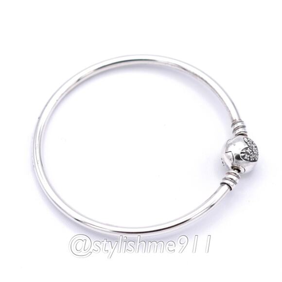 Authentic Pandora Moments Silver Bangle, Heart of Winter Clasp - 596404CZ - Picture 9 of 15